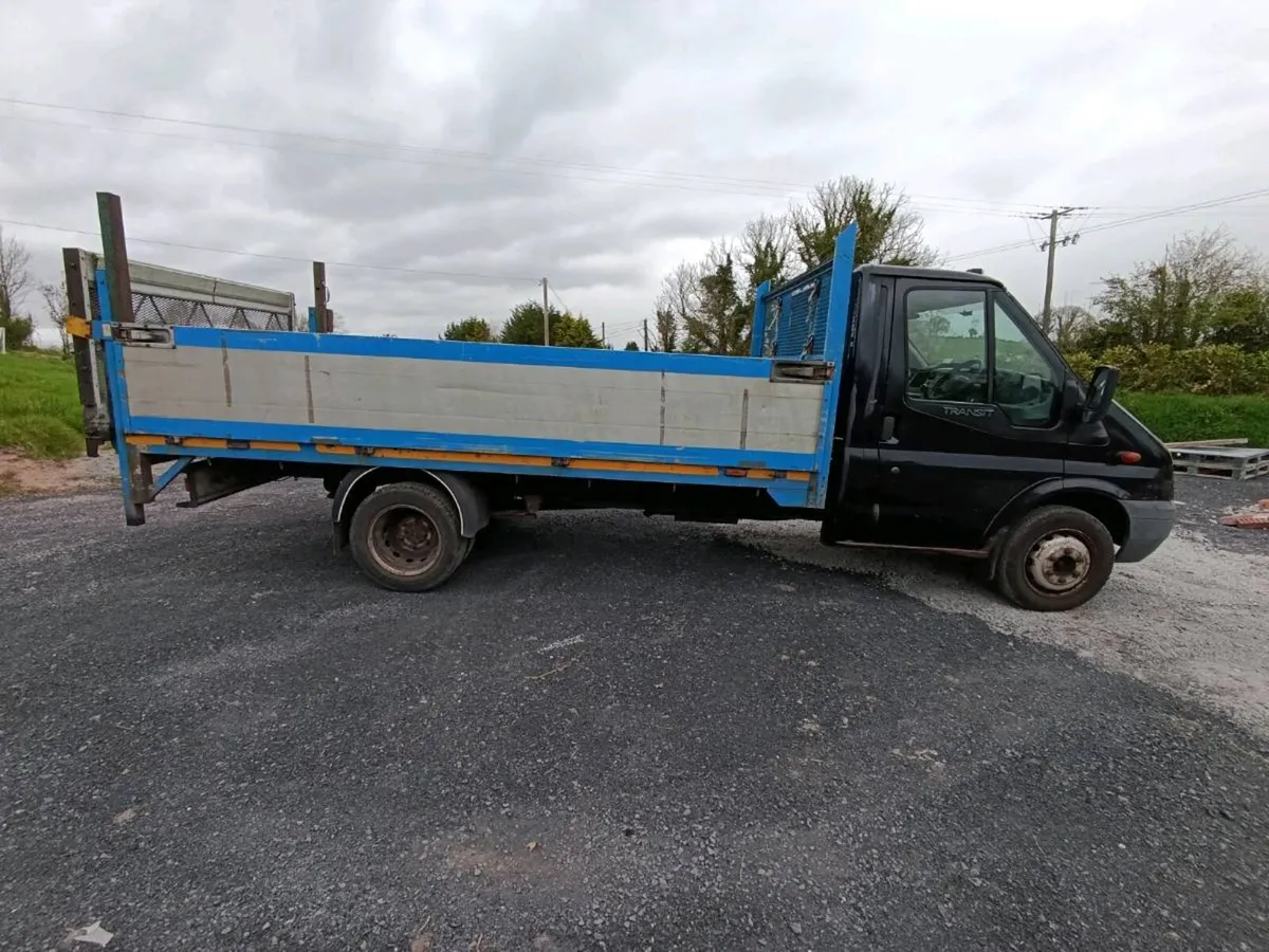 Ford Transit - Image 2