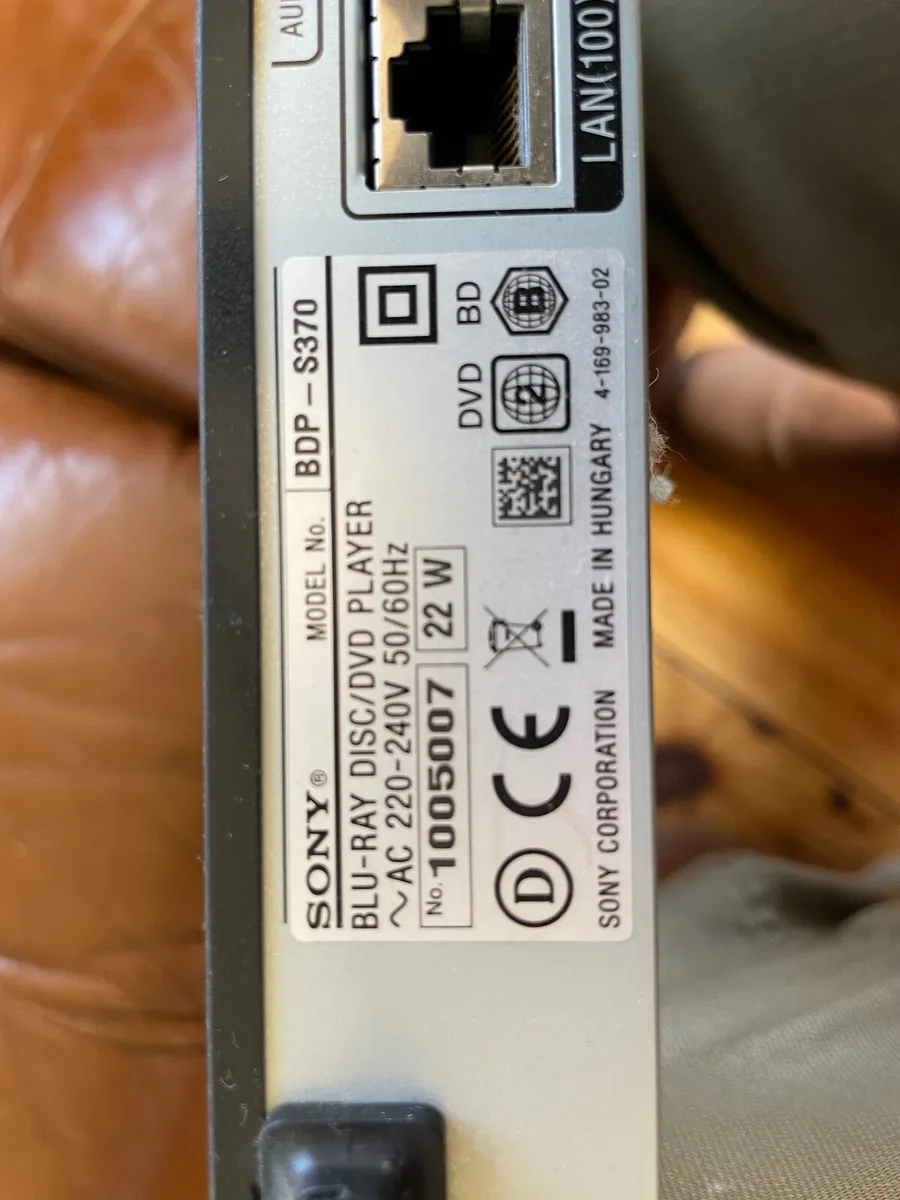 Blue Ray DVD player - Image 2