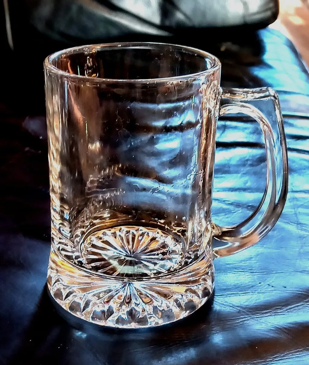Six Vintage Glass Tankards - Image 3