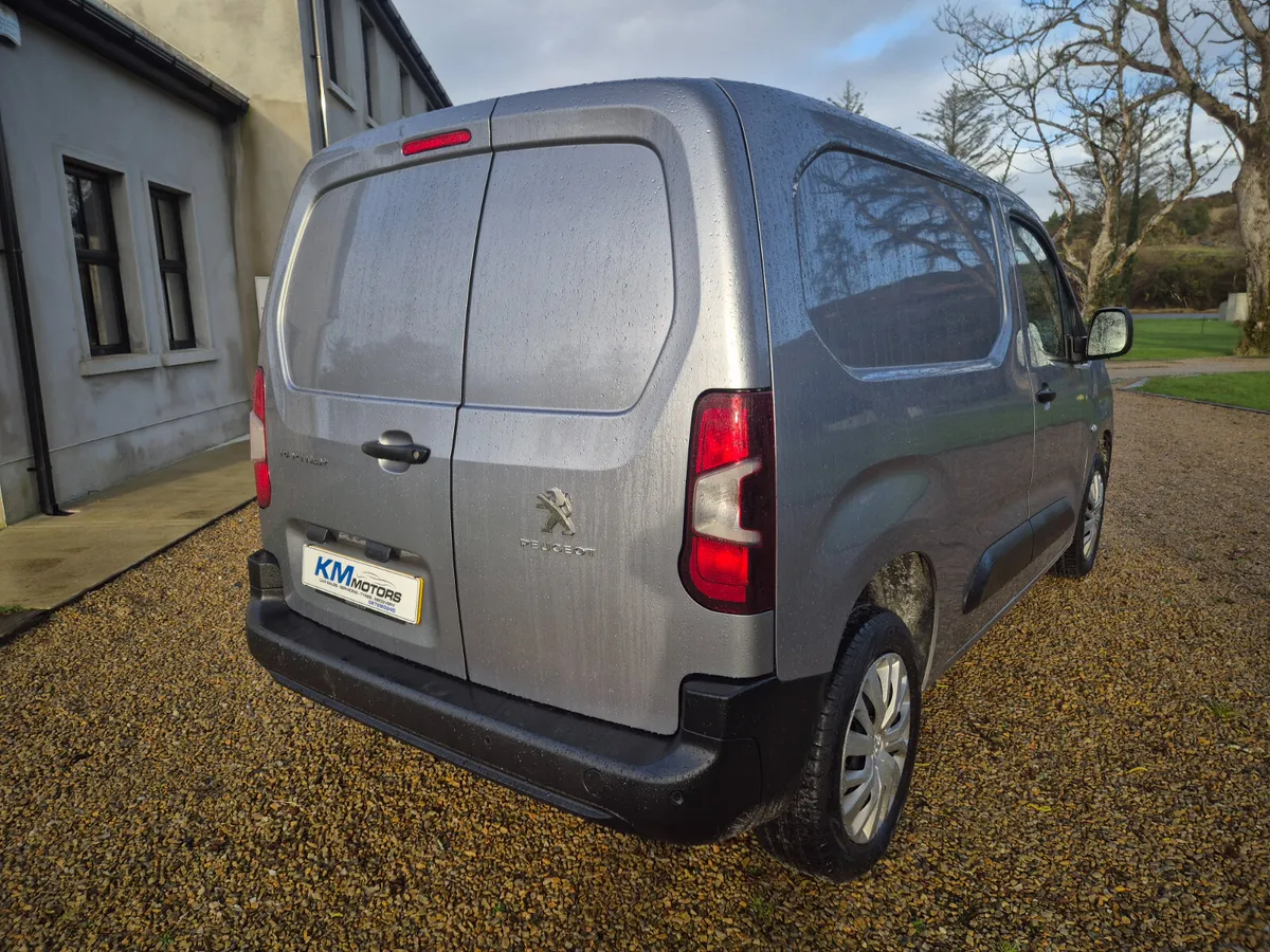 Peugeot Partner 1.5 - Image 4