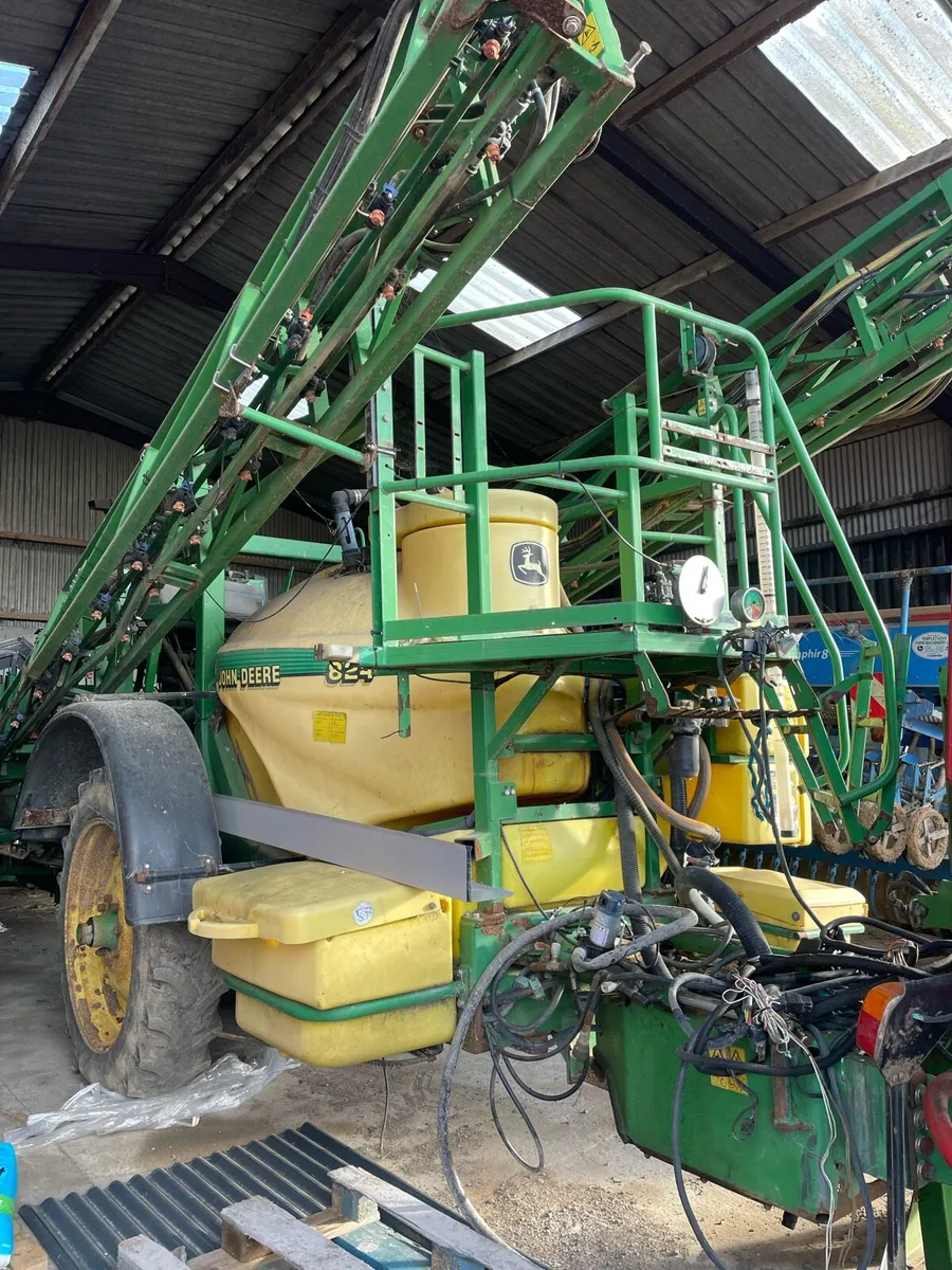 John Deere 824 - Image 2
