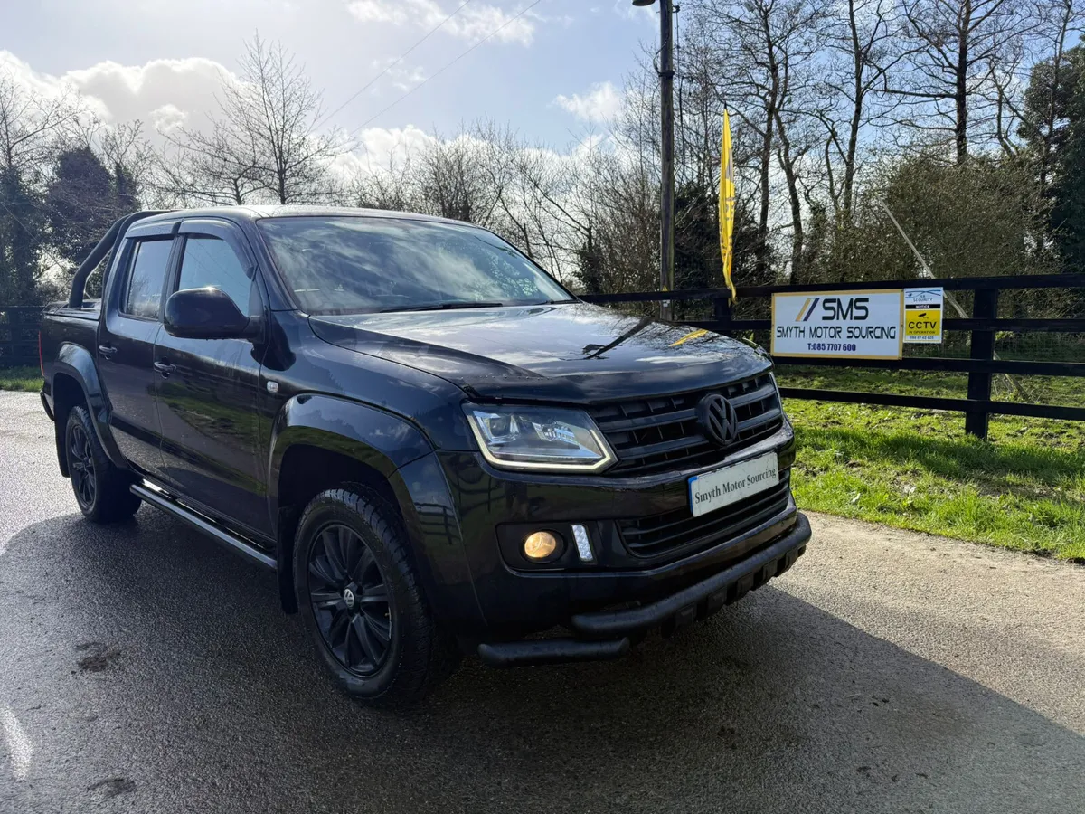 161 Volkswagen Amarok Black Ed Minter**** - Image 1