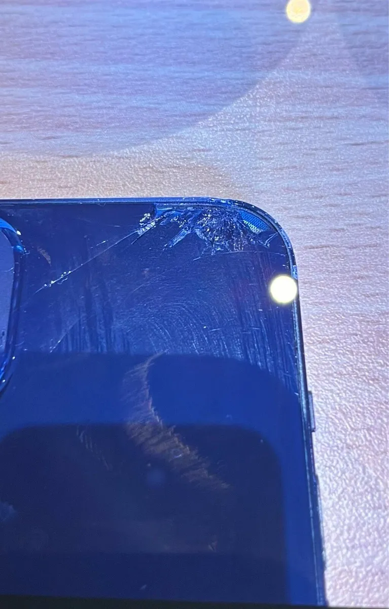 iPhone 13 unlocked 128gb - Image 1