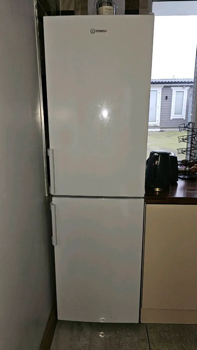 Kitchen Appliances - Image 1