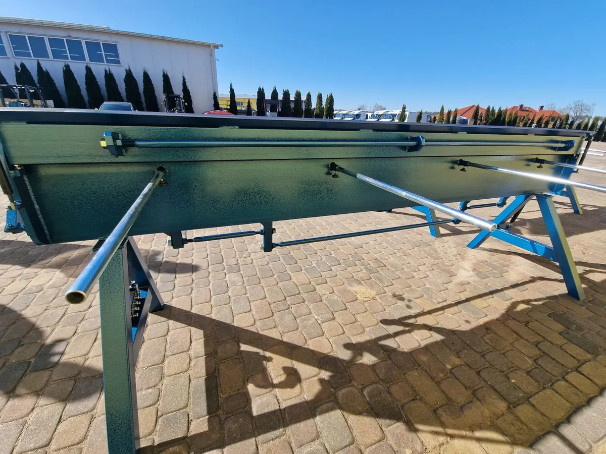 Sheet metal folder 3m-1mm of steel 560KG Strong! - Image 4