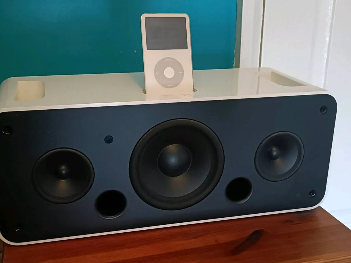 IPOD HI-FI - Image 2