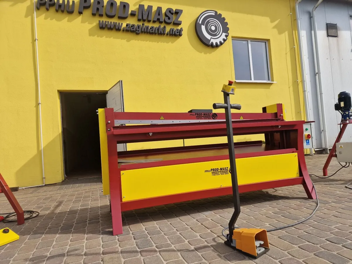 2m hydraulic sheet metal guillotine GLTH-2050/1.2 - Image 1