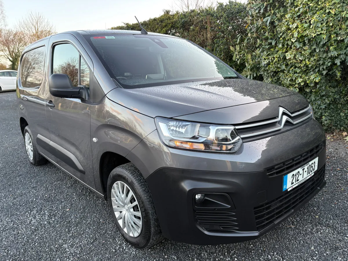 Citroen Berlingo 2021 - Image 2