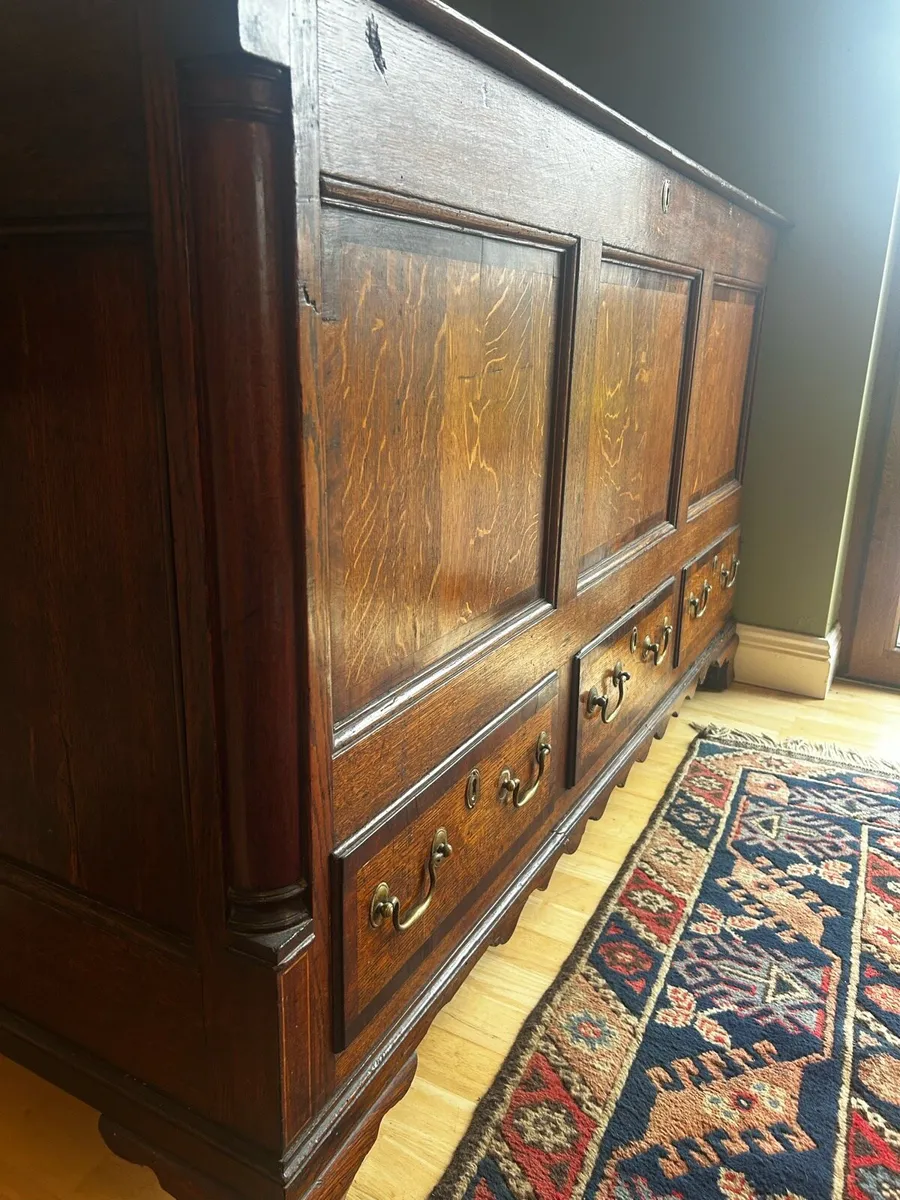 Antique oak coffer/mule chest - Image 3