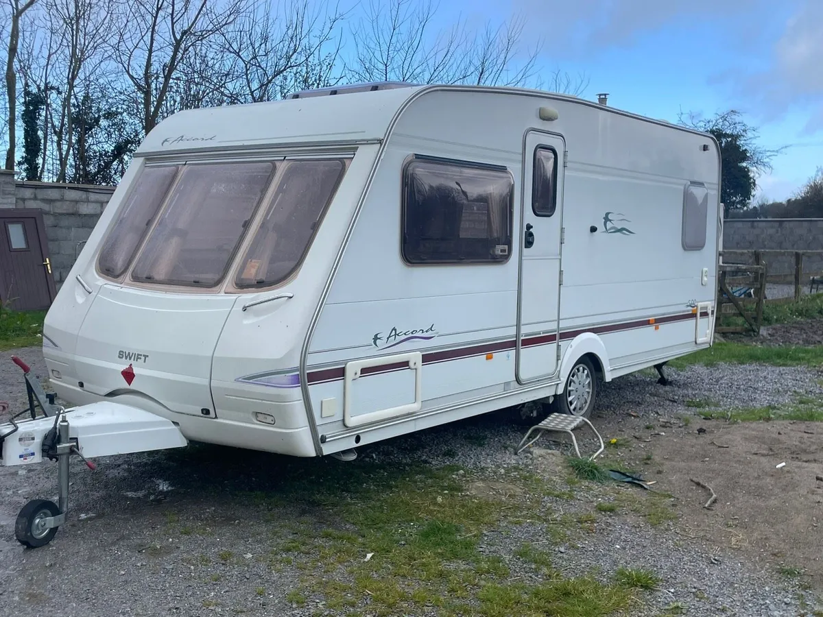 Swift accord caravan - Image 1