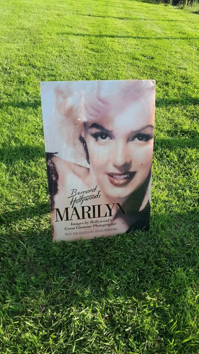 Marilyn Monroe Tin Picture - Image 1