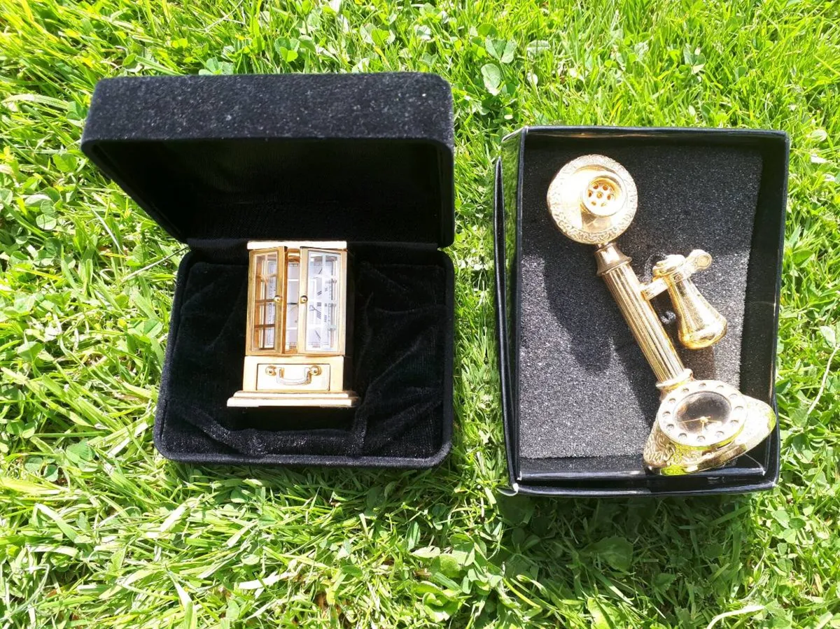 Miniature Clocks - Image 1