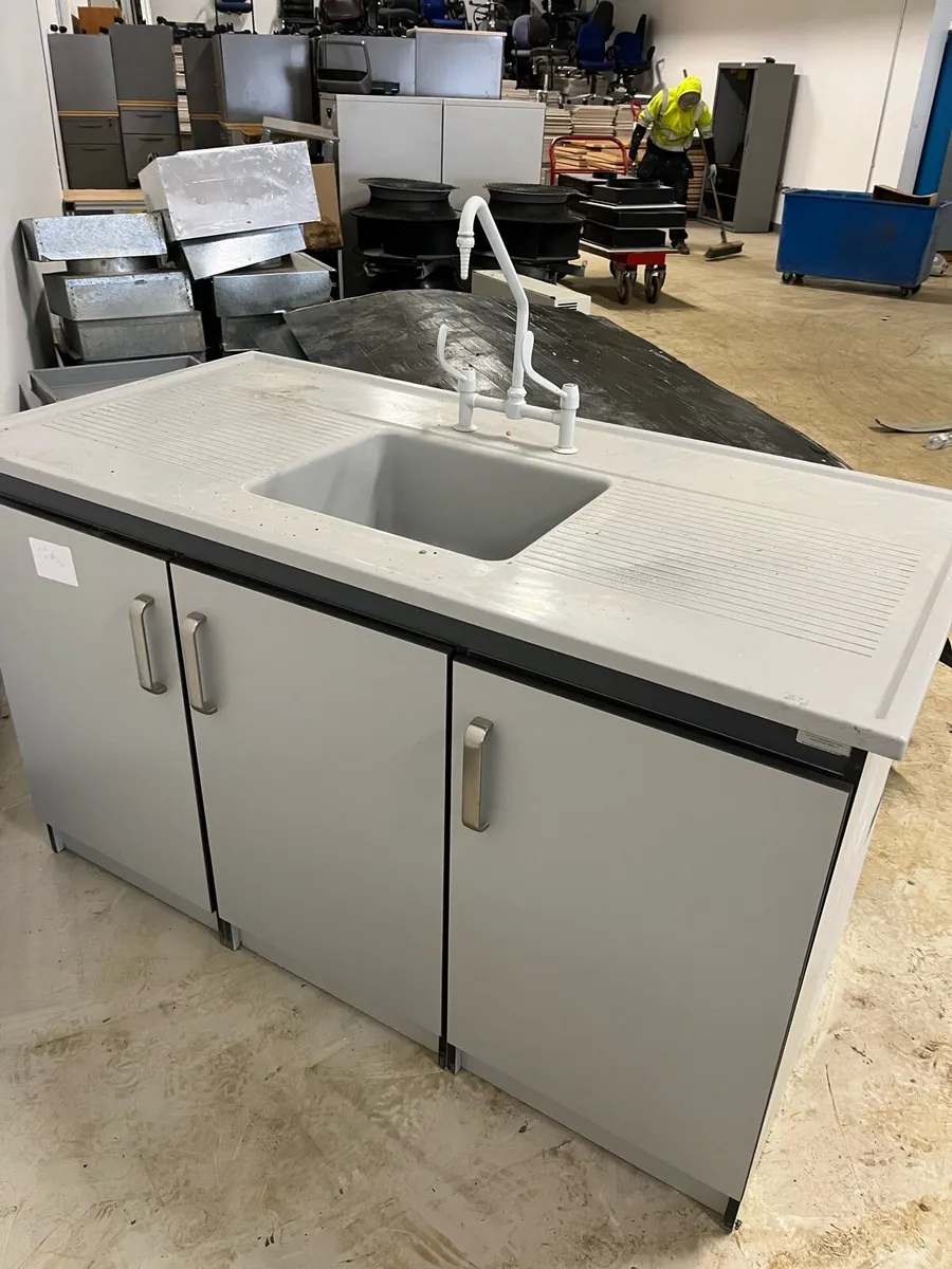 Lab kitchen and counter