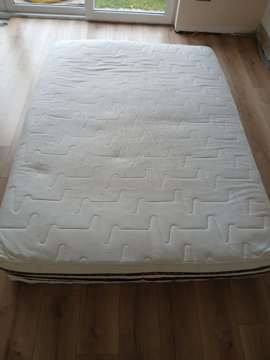 Mattress - Image 3