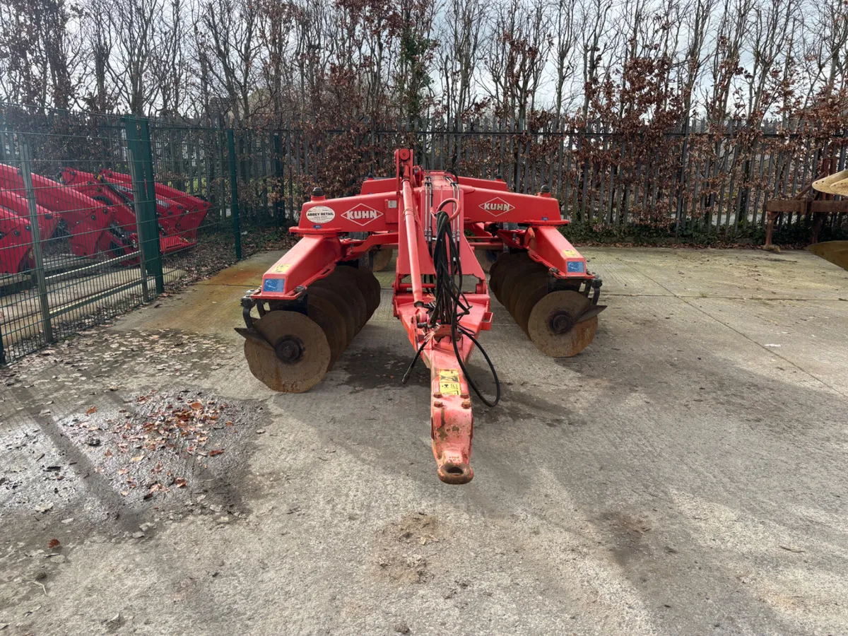 Kuhn 4m Trailed Disc Harrow - Image 3