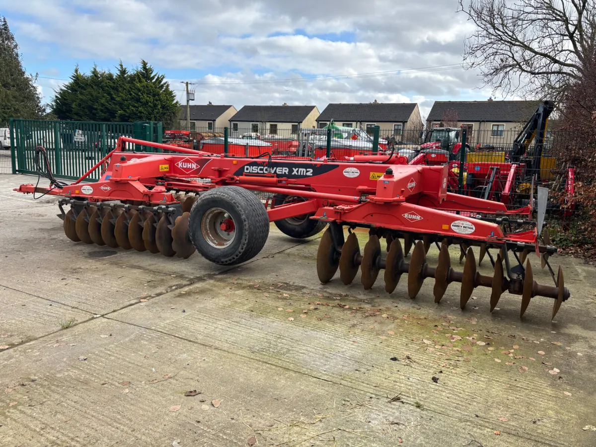 Kuhn 4m Trailed Disc Harrow - Image 1