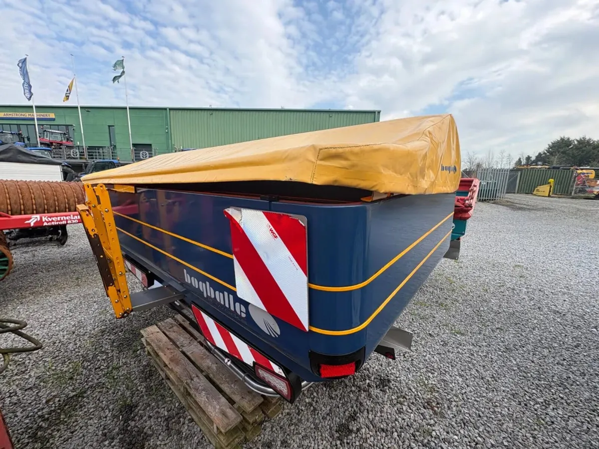 BOGBALLE FERT SPREADER - Image 4