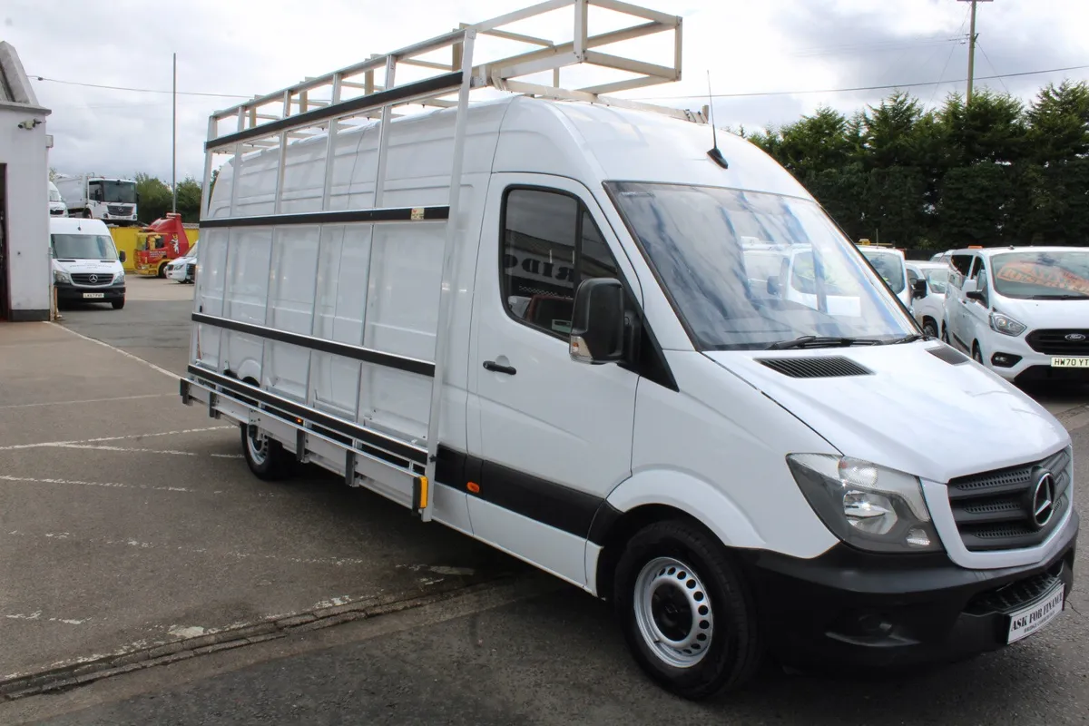 2017 Mercedes-Benz Sprinter 314 LWB Glassrack - Image 1
