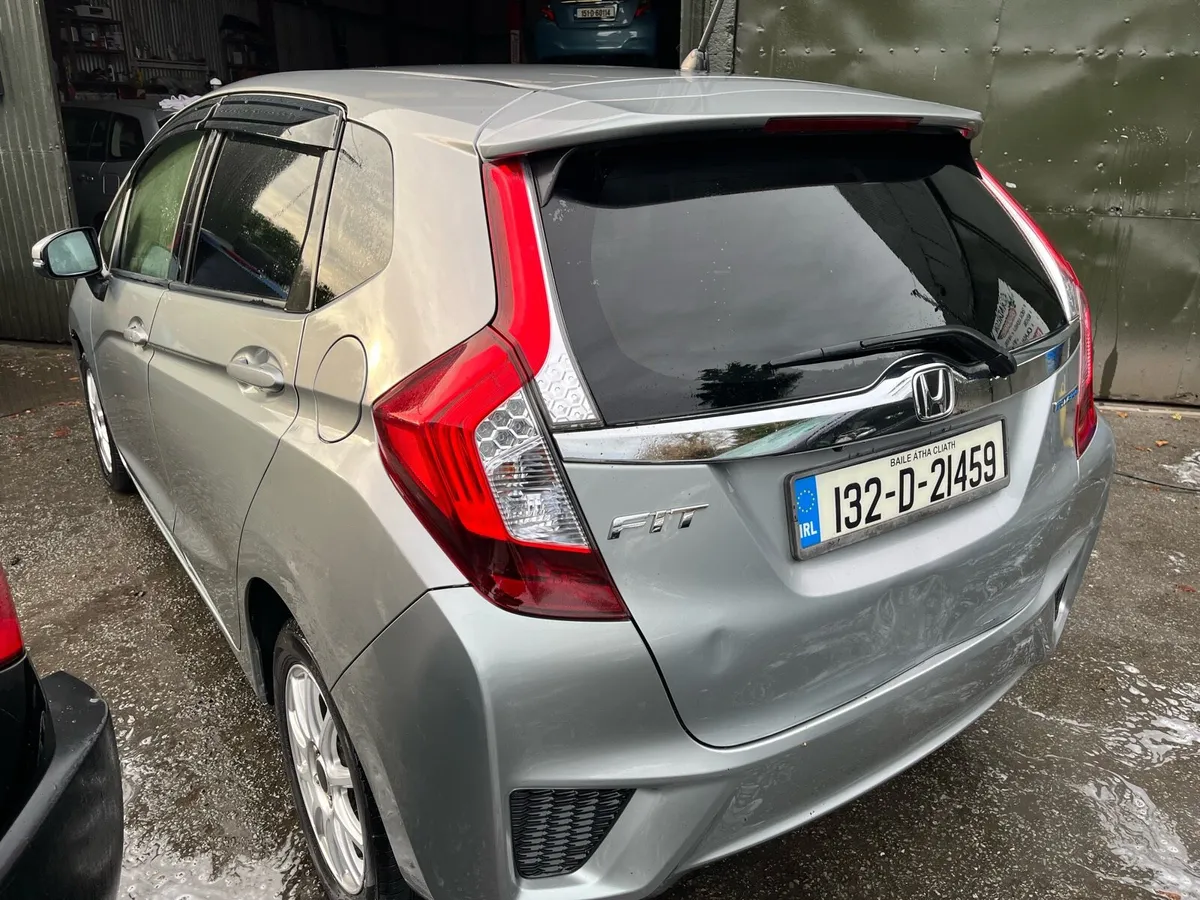 Honda Fit Auto - Image 4