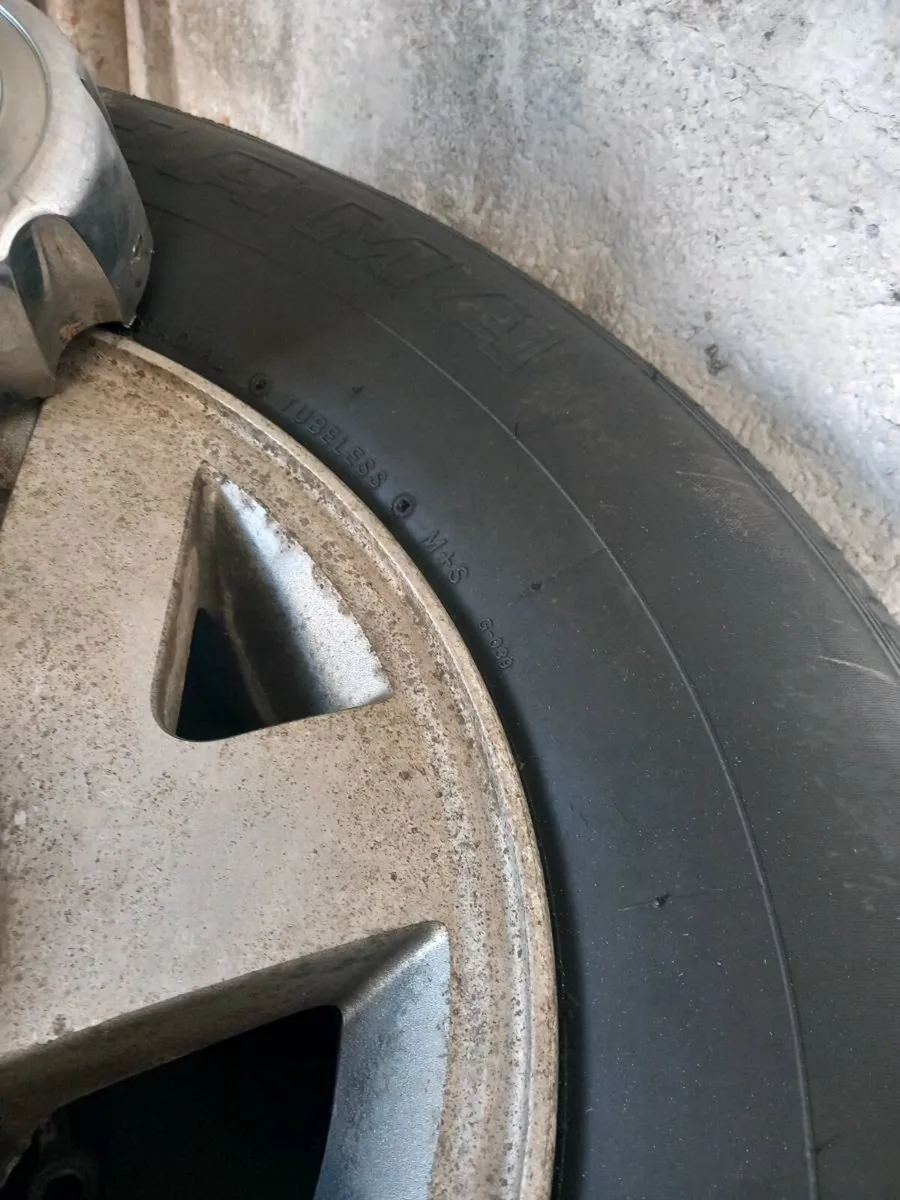 Mitsubishi pajero alloy wheels - Image 2