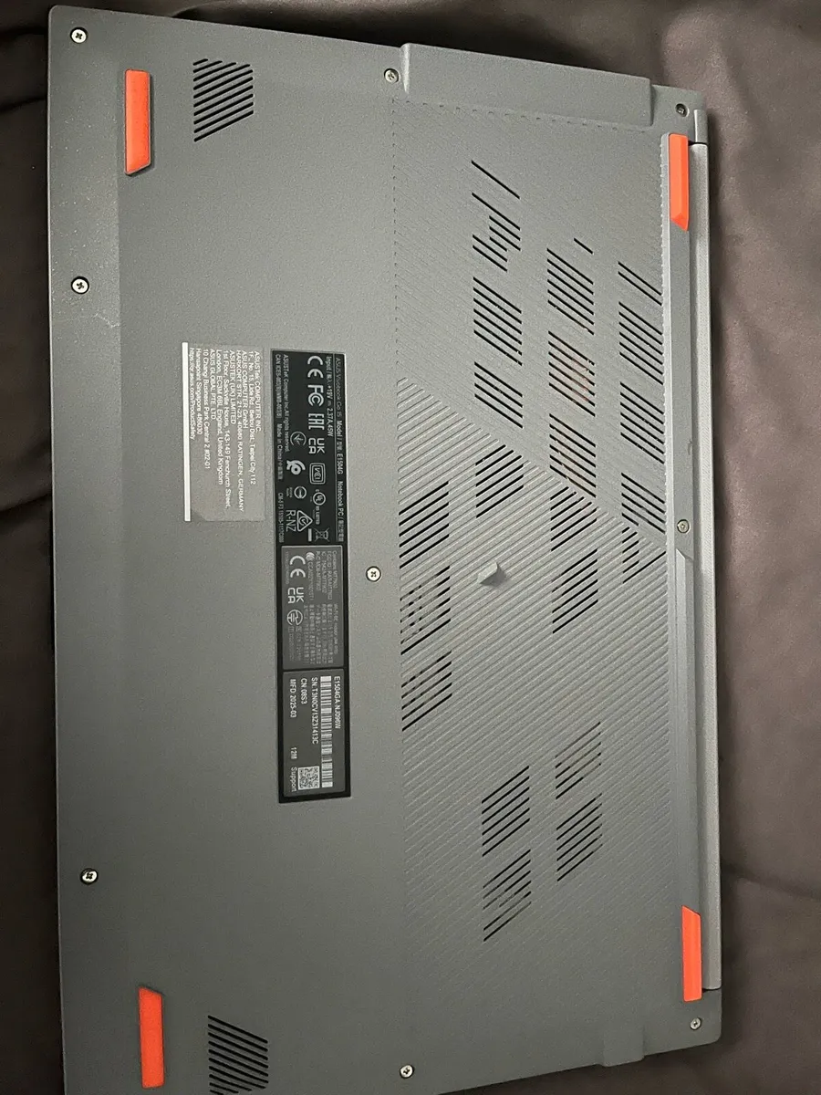 ASUS Vivobook Go 15 (Model E1504G) - Image 3