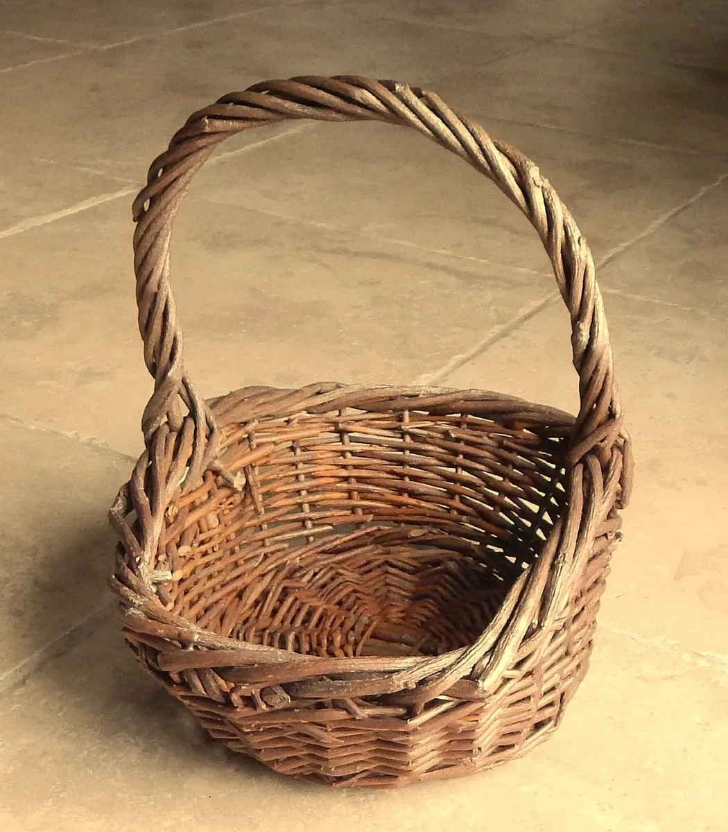 Selection of 3 Vintage Wicker Baskets - Image 2