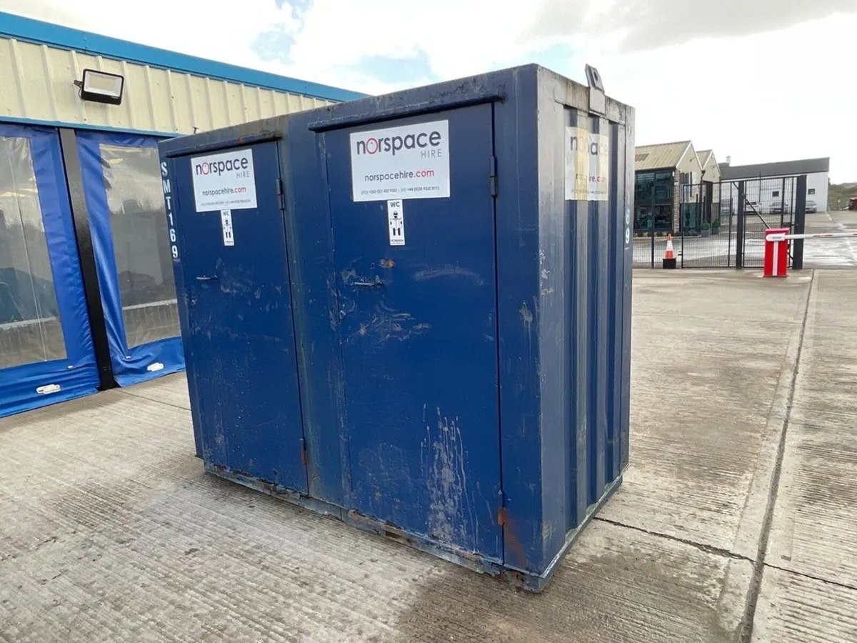 8ft x 4ft ANTI VANDAL DOUBLE MAINS SITE TOILET - Image 2