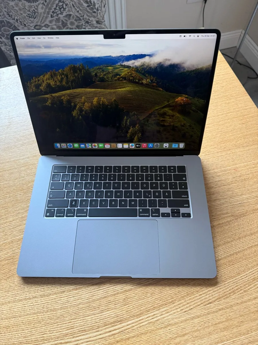 Apple Mac book air M2 ( 2023 ) - Image 1