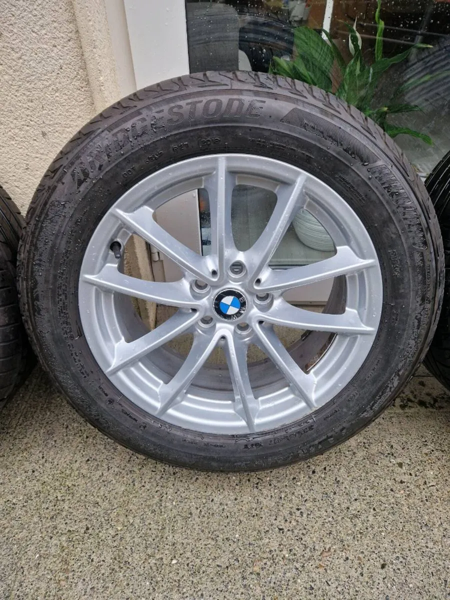 17 inch BMW ALLOYS with Tyres - Image 3