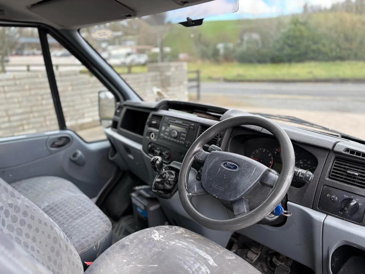131 FORD TRANSIT 2.2DIESEL CVRT 08/26 - Image 3