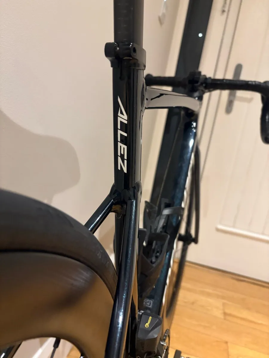 Specialized Allez Sprint Ltd Edition - As New - Image 4