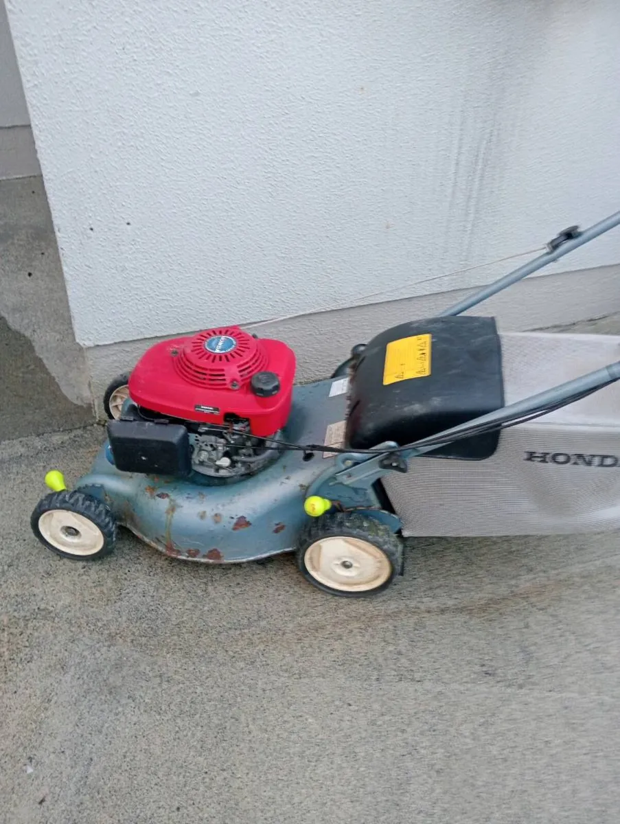 Honda izy self-propelled lawnmower - Image 2