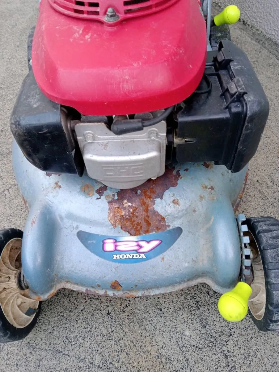 Honda izy self-propelled lawnmower - Image 3