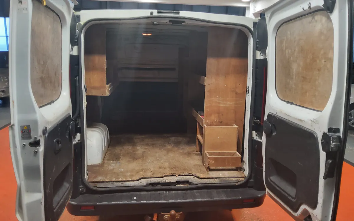 Renault Trafic 2016 - Image 4