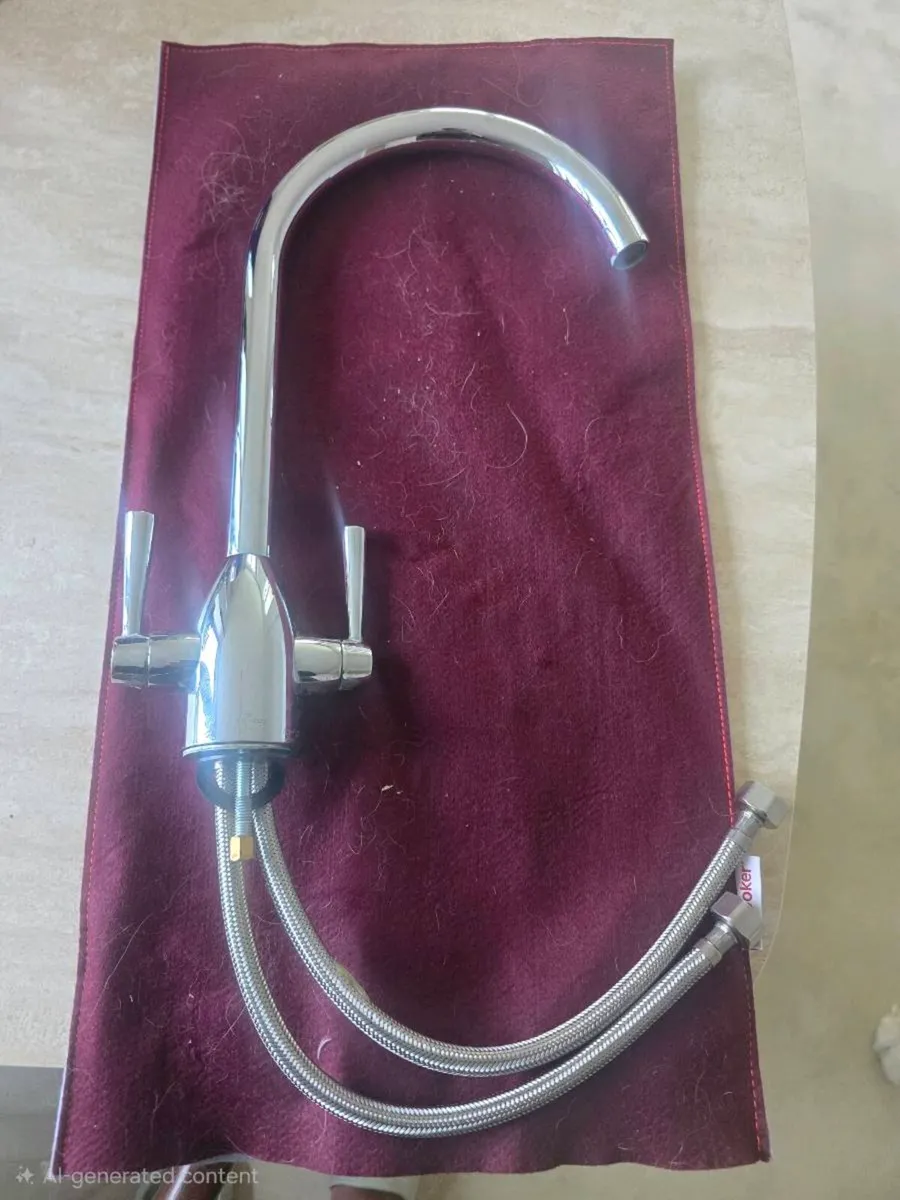 Basin with tap and pedestal and Kitchen mixer tap - Image 3