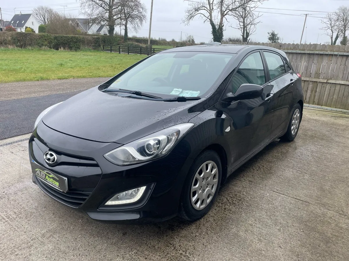 Hyundai i30 2012 - Image 2