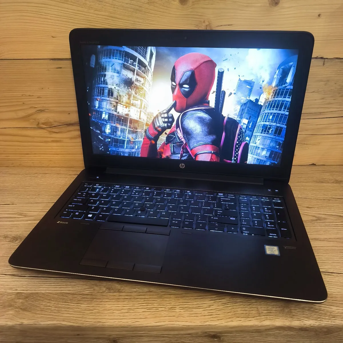 intel i7-7820HQ / NVIDIA 4Gb / 32Gb RAM / Warranty - Image 1