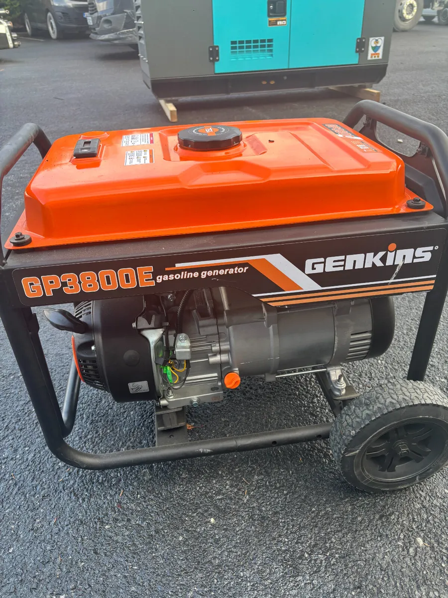 Genkins GP3800E mobile Generator - Image 3