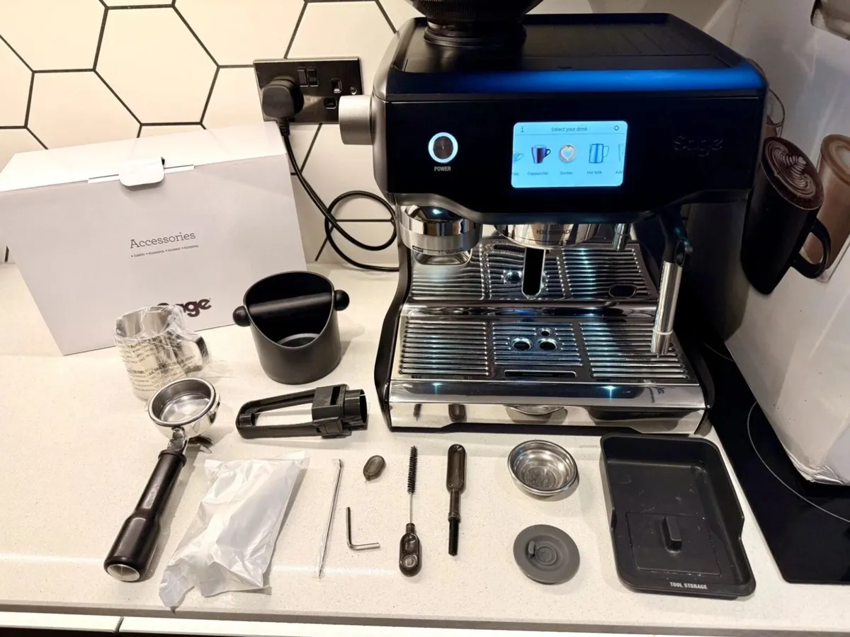 Sage Oracle Touch Bean to Cup Coffee Machine - Image 2