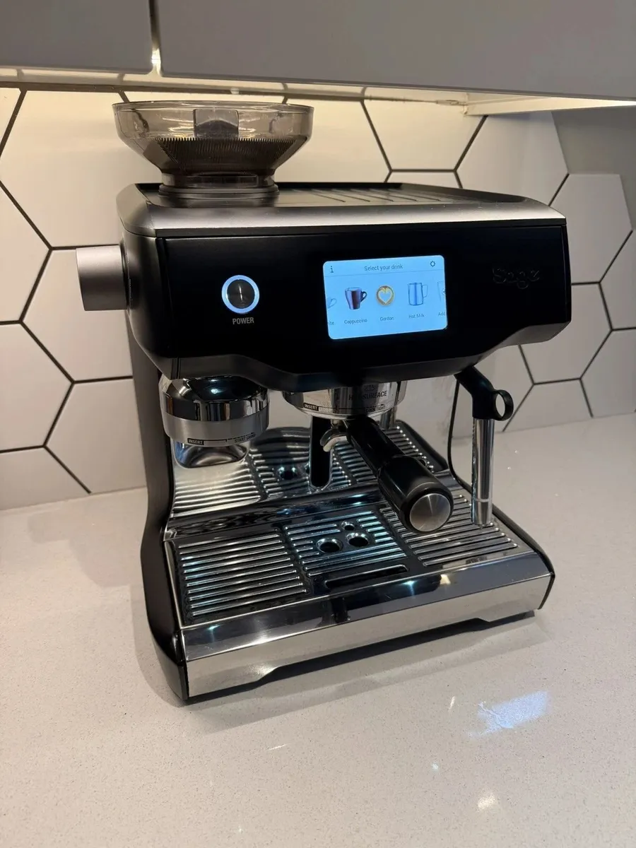 Sage Oracle Touch Bean to Cup Coffee Machine - Image 3