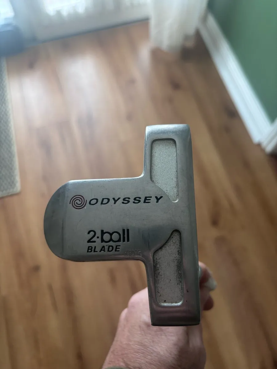 Odyssey 2 ball putter - Image 3