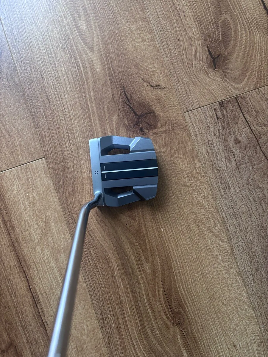 Inesis high MOI putter - Image 1