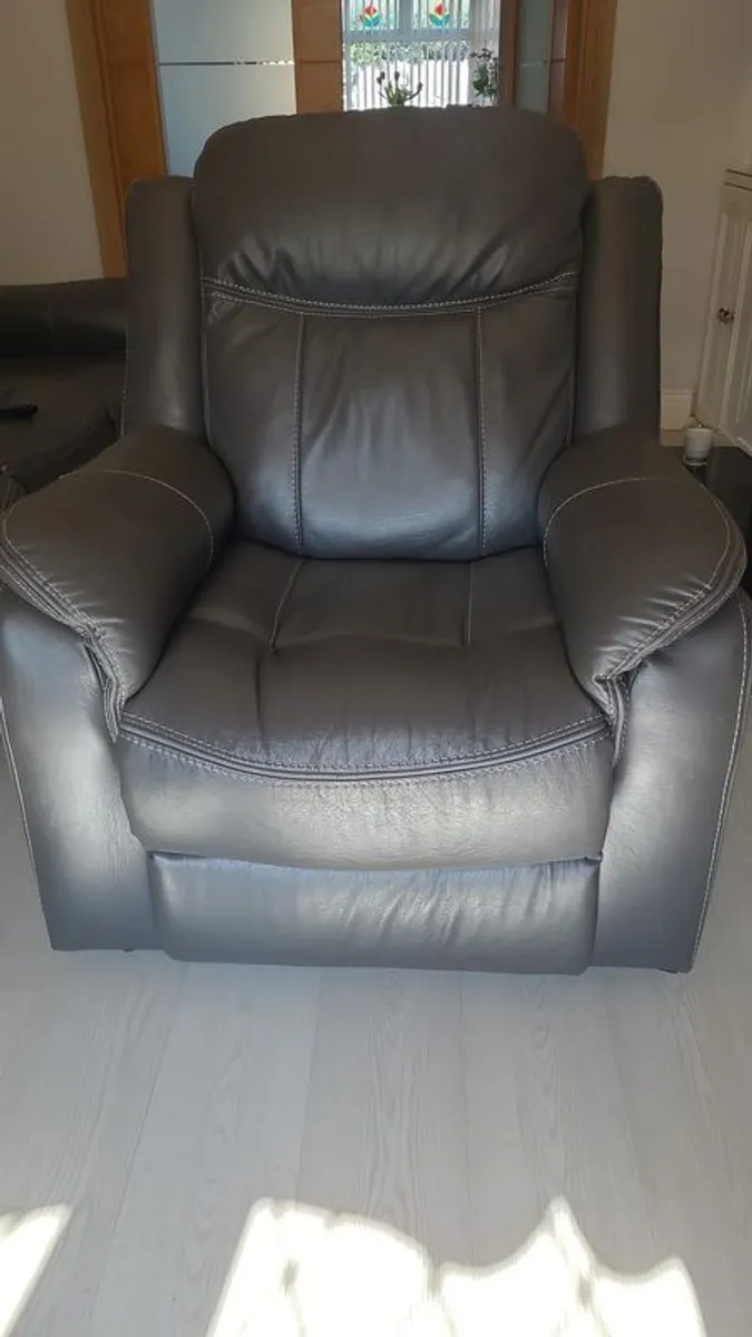 Brown Leather Recliner - Image 4
