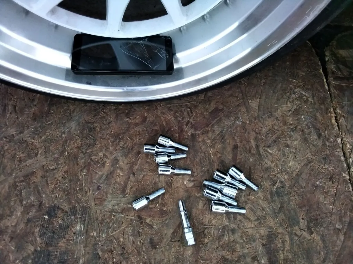 17" JR alloys 5x120 --BMW - Image 4