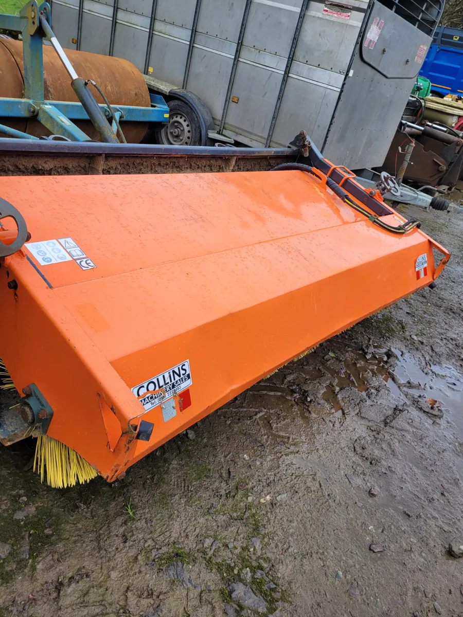 7ft 6 Sweeper with bucket - Image 2