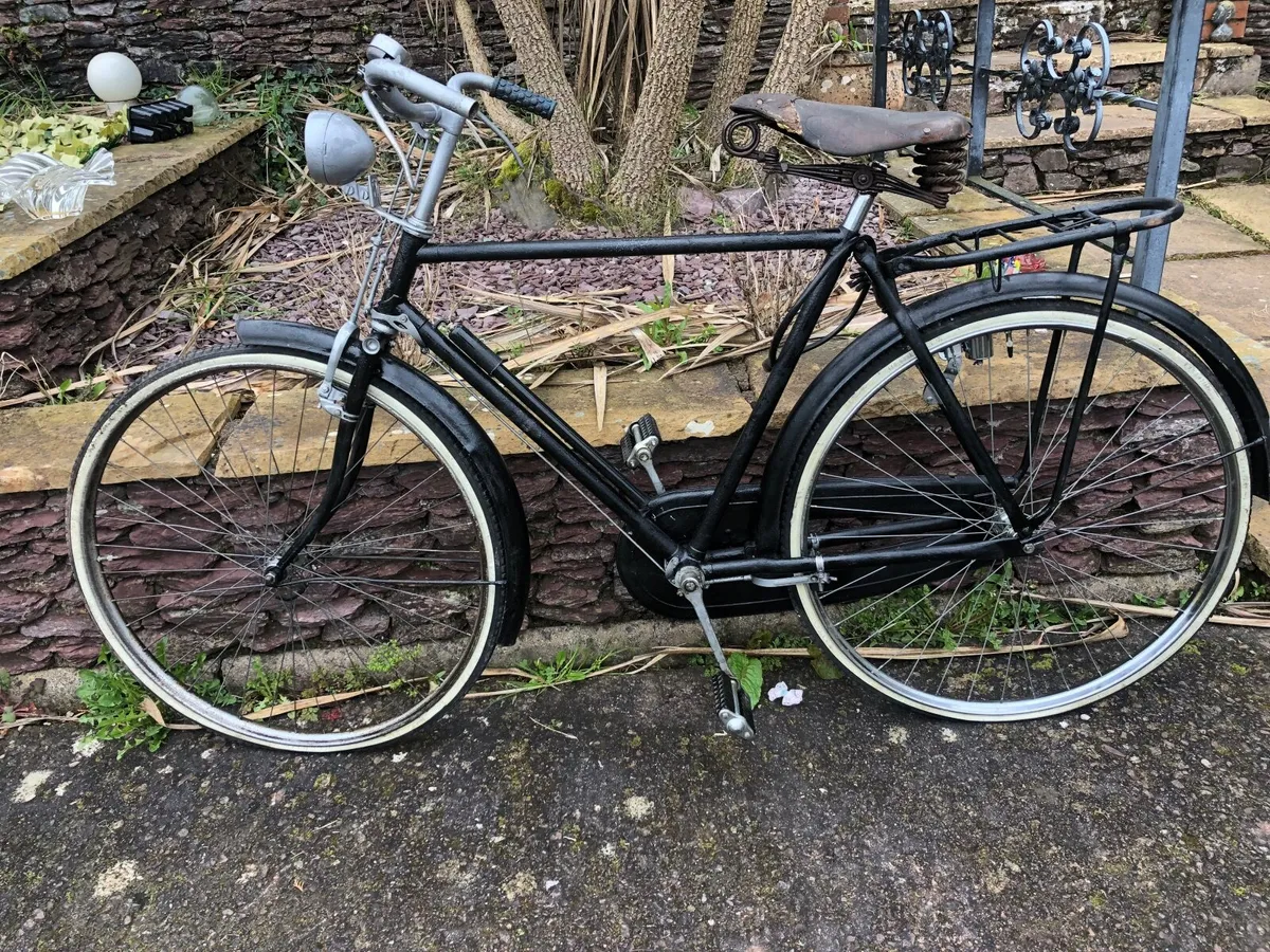 Antique Gents Raleigh high Nellie bike - Image 2