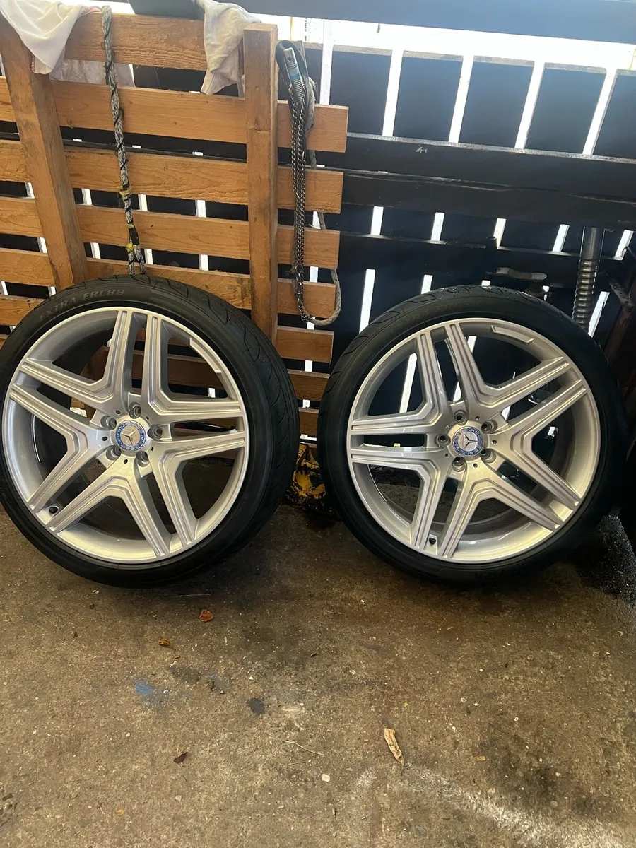 22” Mercedes 5x112 alloy wheels and tyres MINT - Image 2