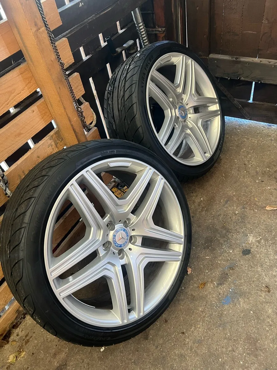 22” Mercedes 5x112 alloy wheels and tyres MINT - Image 3
