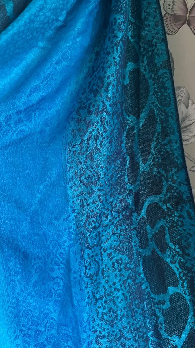 Italian  made scarf - Image 2