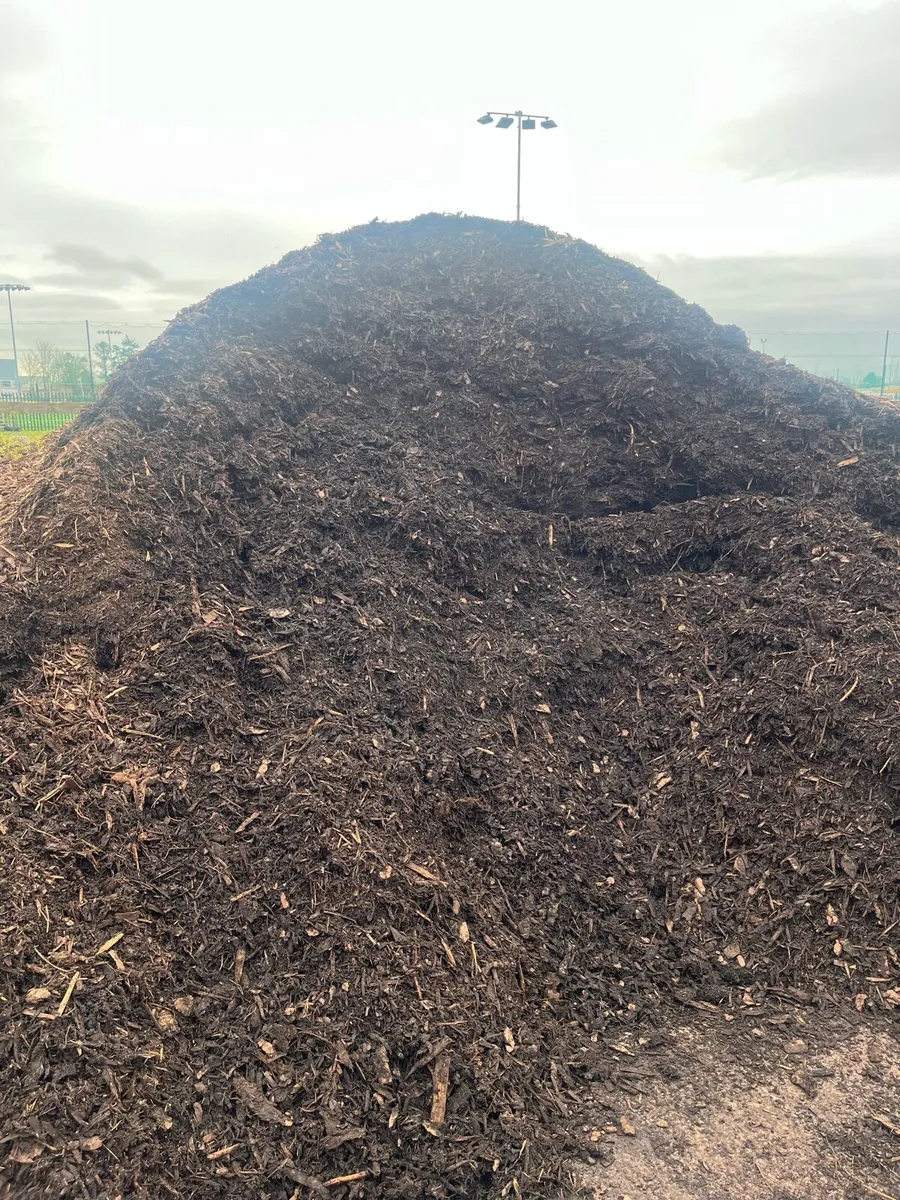 Compost, Bark mulch, Sleepers, - Image 2